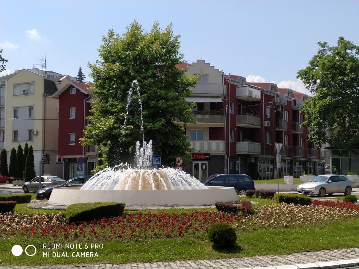 Apartman Zenit Vrnjačka Banja Extérieur photo